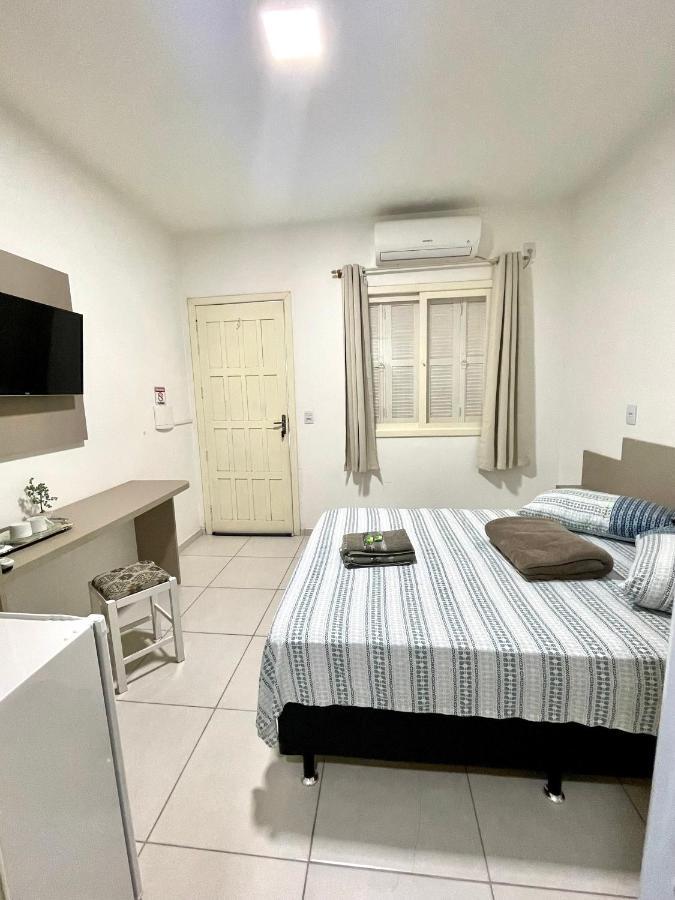 Residencial Hostel Санта Крус ду Сул Екстериор снимка